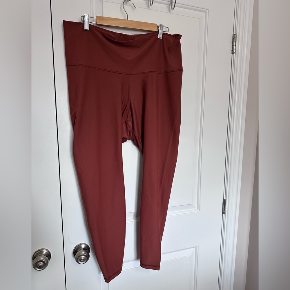 Size XXL Old Navy orange yoga leggings